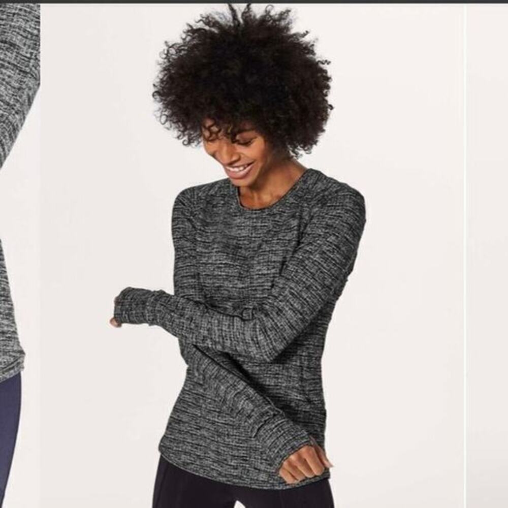 Lululemon Extra Mile Long Sleeve Size 2‎